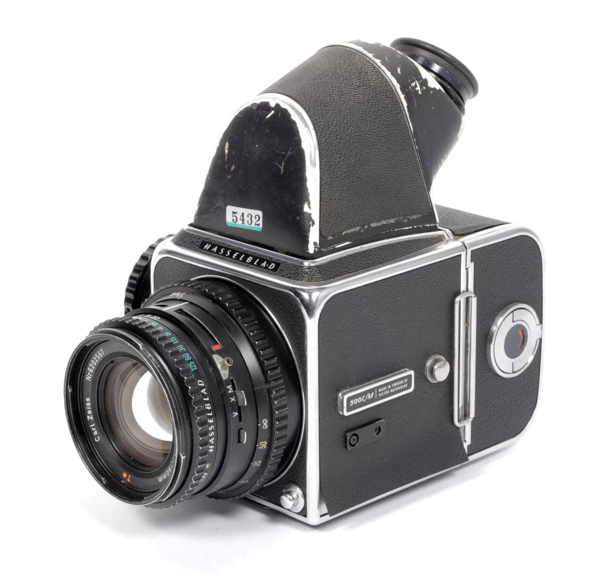 Hasselblad 500C/M camera w/ T* Planar 80mm F2.8 C lens + A12 Hasselblad 500C/M camera w/ T* Planar 80mm F2.8 C lens + A12